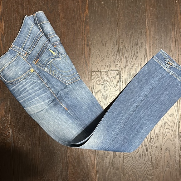 True Religion - Picture 3 of 3